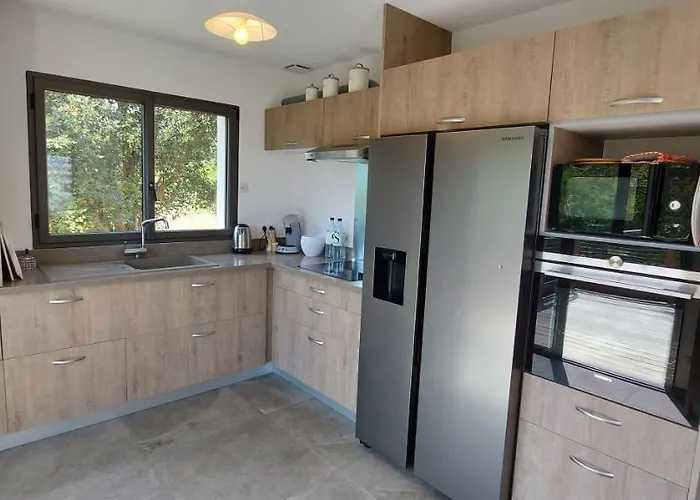 Corse Et Zen Sur Les Bois 85m2 5a7 Pers *